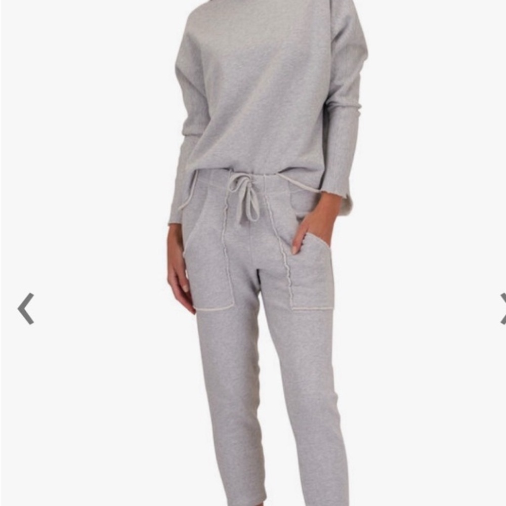Frank & Eileen Light Gray Jogger sweat set. Good used condition, no stains.